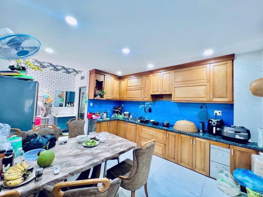 Bán Nhà Tân Bình - Nguyễn Sỹ Sách - 82m² - 6 Tầng - Thang Máy - 12.5 Tỷ