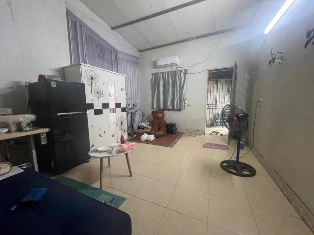 Bán nhà Dương Hà Gia Lâm 48m2, MT 3.8m, 2.x tỷ, Sẵn ở/Cho thuê - Vị trí đẹp