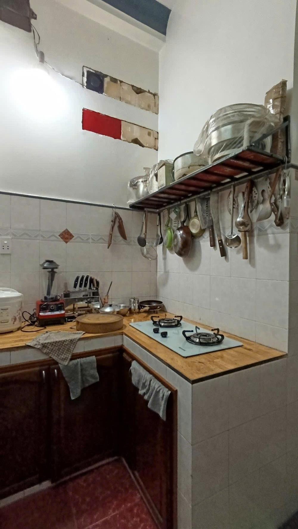 Mặt tiền Sầm Uất - Đường 10m - Gần Quận 5 - Giá Tốt