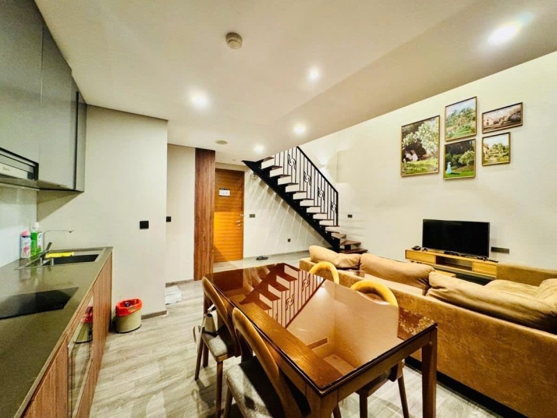 Bán Căn Hộ Pentstudio 699 Lạc Long Quân, Tây Hồ: 1 Ngủ, 58m2, Giá 5.8 Tỷ