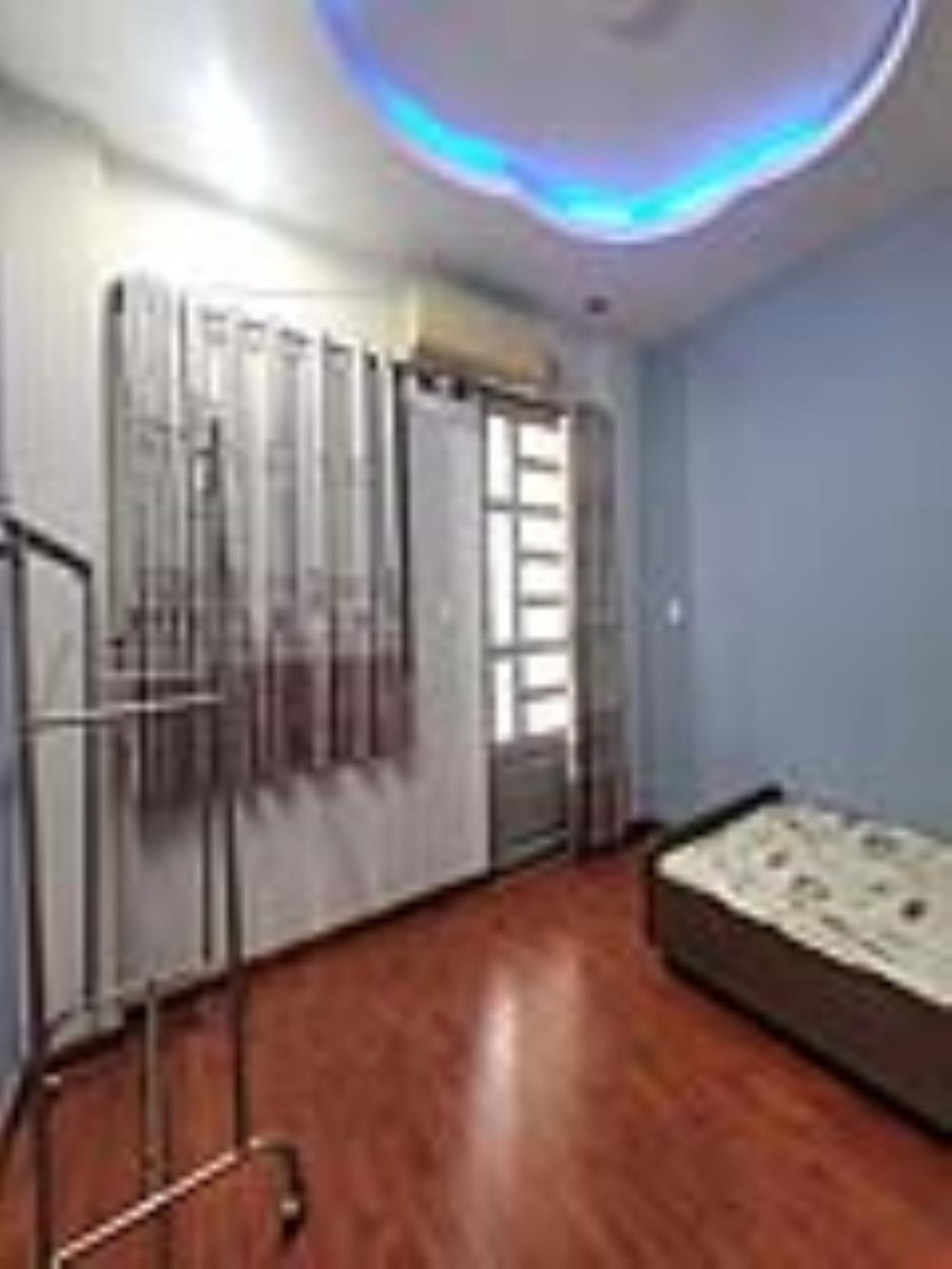 🔔 Hẻm Xe Hơi, Khu Phân Lô Lạc Long Ân - Chỉ 5.7 Tỷ