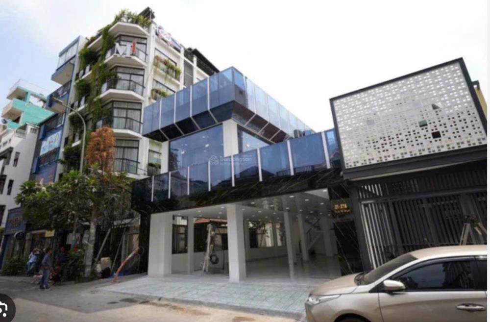 Bán Nhà Góc 2 Mặt Tiền Quận 1 - 139.3m² - Giá 62 tỷ (TL)