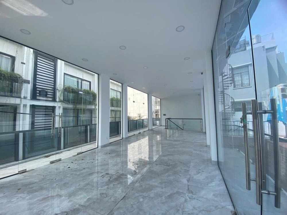 Bán Nhà Góc 2 Mặt Tiền Quận 1 - 139.3m² - Giá 62 tỷ (TL)