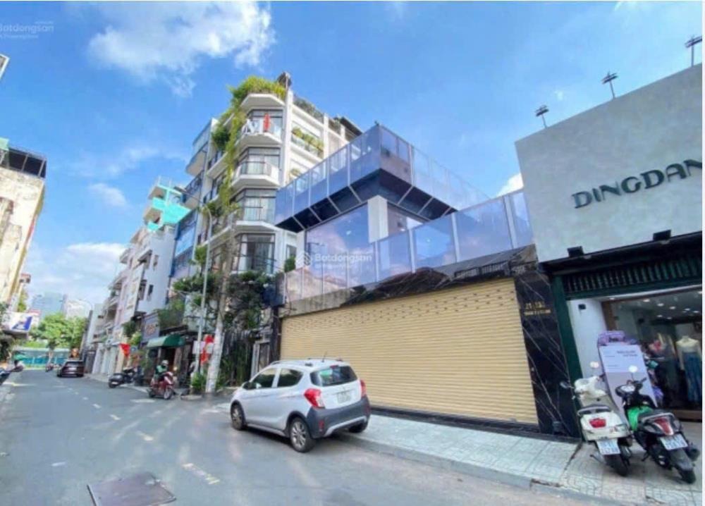 Bán Nhà Góc 2 Mặt Tiền Quận 1 - 139.3m² - Giá 62 tỷ (TL)