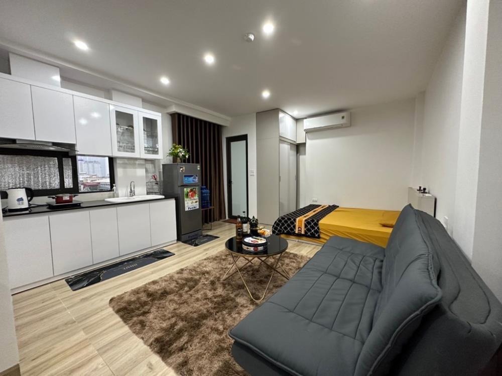 Bán nhà 8 tầng, 19 phòng studio full nội thất Đống Đa - Giá 23 tỷ