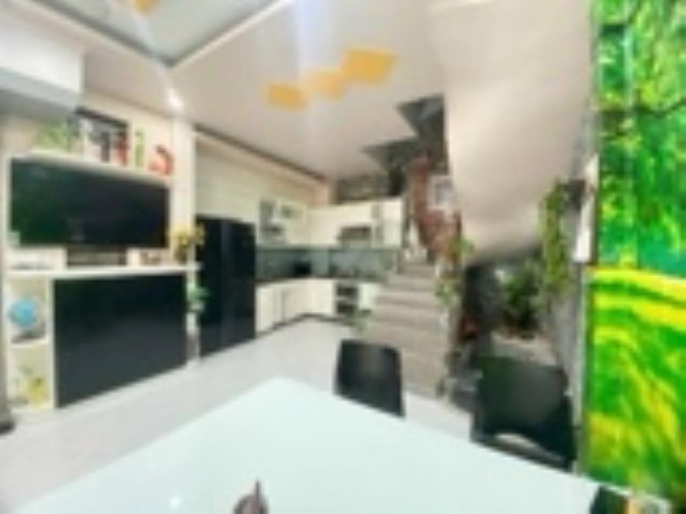 Nhà đẹp 6 tầng, vị trí đắc địa tại Khương Đình, Thanh Xuân, Hà Nội
