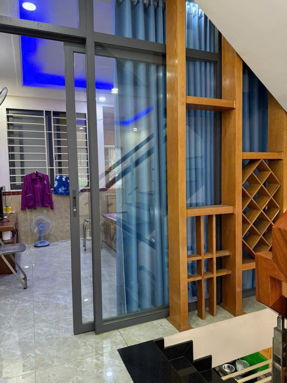 Nhà Khu VIP Quận 12: 1 Trệt 1 Lửng 2 Lầu - Vị Trí Đắc Địa