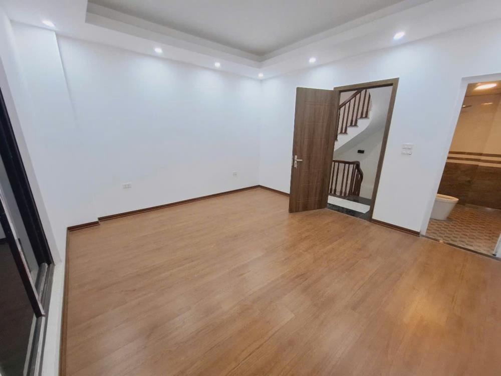 Bán Nhà 32m2, 5 Tầng, Phú Lương, Hà Đông - Gần Đại Nam, Ô Tô Vào