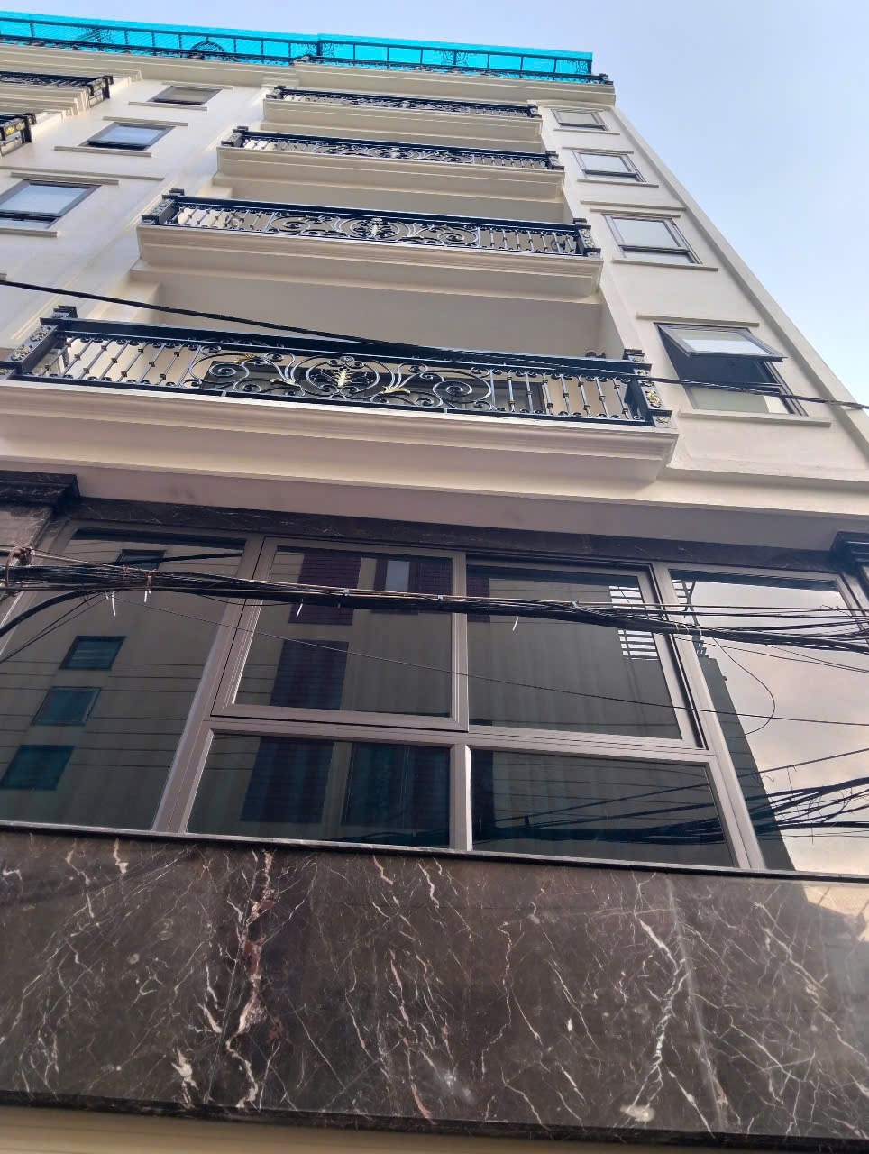 Bán nhà phố 44m2, 7 tầng, mặt tiền 6m, lô góc, thang máy, ô tô tránh, 18.5 tỷ, Quận Thanh Xuân
