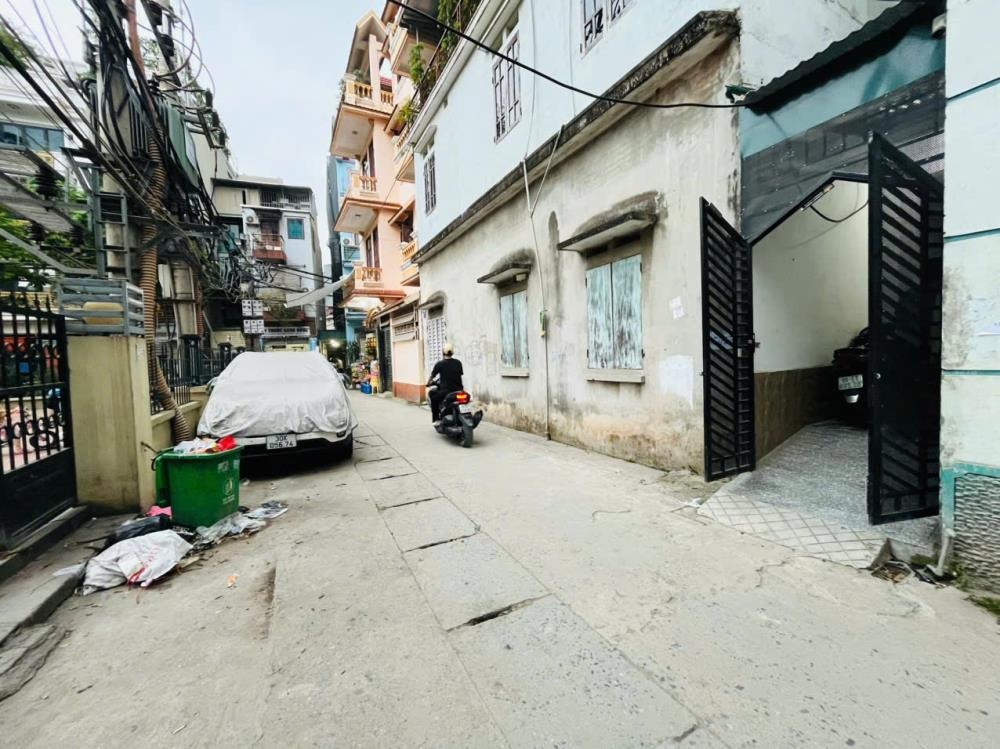 Bán Tòa Nhà 8 Tầng, 13 Phòng, Ô Tô Đỗ Cửa, Triều Khúc - 13.3 Tỷ