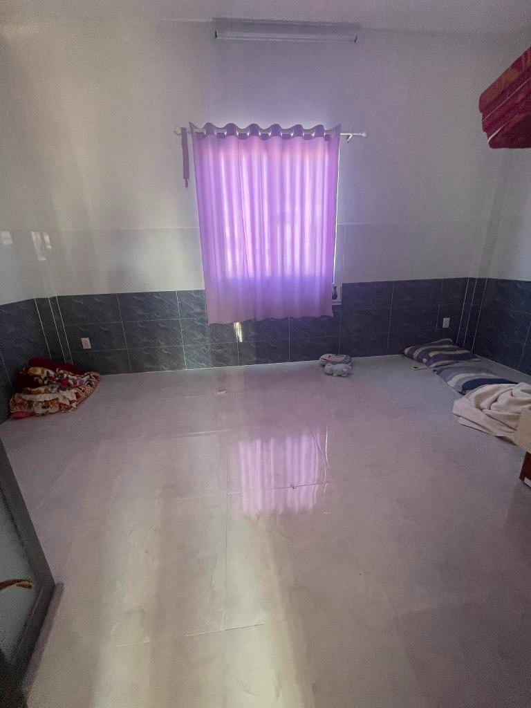 Bán Gấp Nhà 4 Tầng, 65m2 Bình Tân - Giá 5.1 Tỷ - Hẻm Xe Hơi