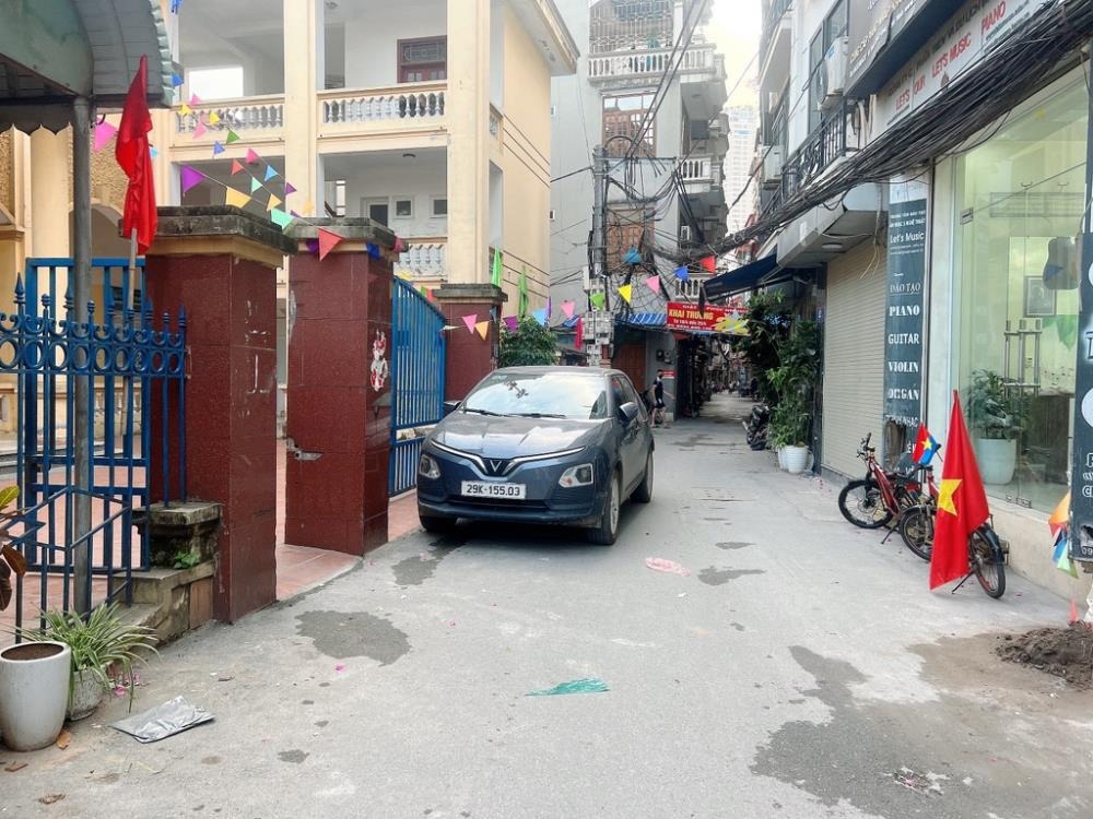 Bán nhà Văn Quán: 31m² MT 4.4m, Ngõ Thông, Giá Tốt
