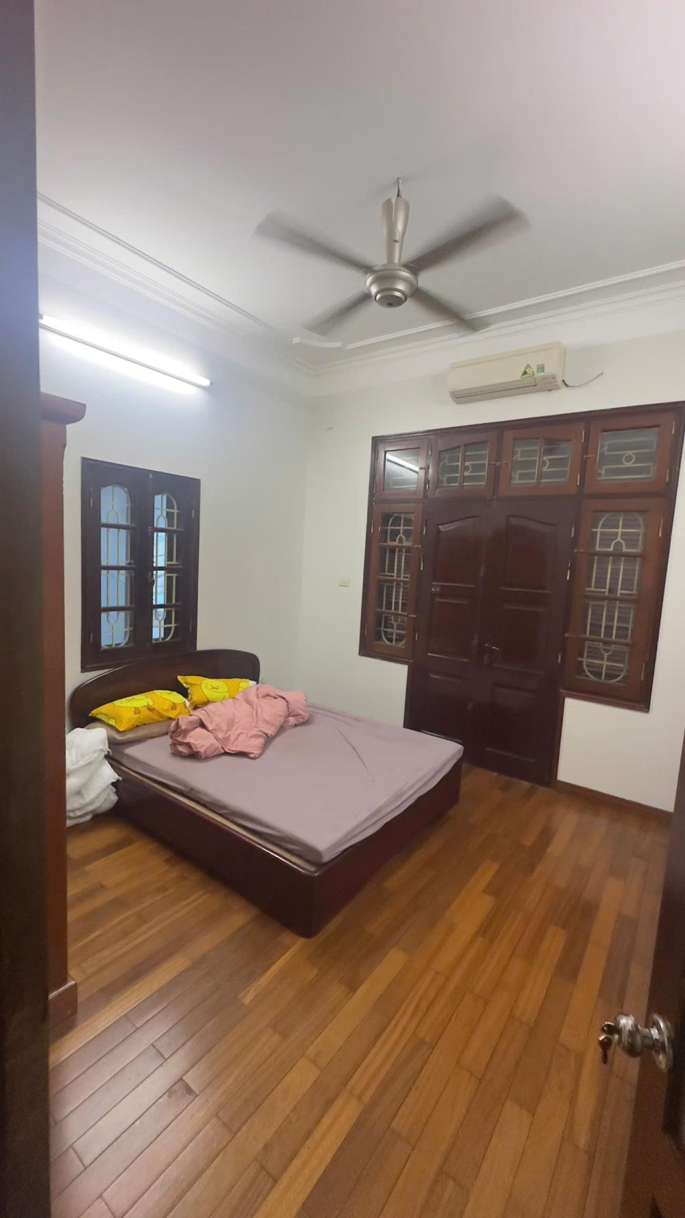 Cho Thuê Nhà 4 Tầng, Ngõ 267 Hoàng Hoa Thám, Ba Đình - 15tr/tháng