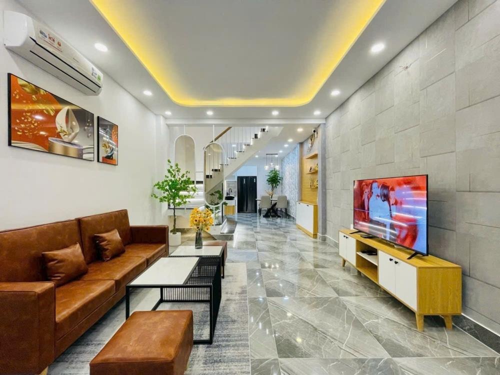 Nhà phố 3 tầng, hẻm xe hơi, Gò Vấp - 6.75 tỷ