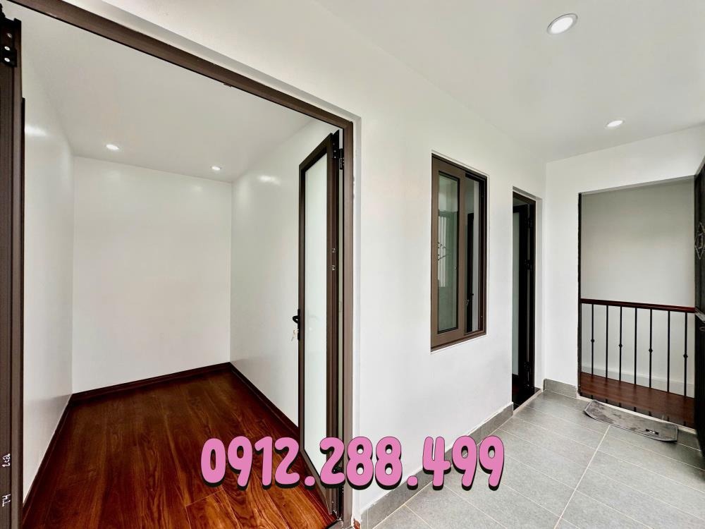 Nhà 4 Tầng, 3PN, Ngõ Thông, Gần Phố - Trần Khát Chân - 6.68 Tỷ