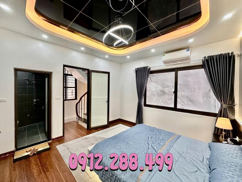 Nhà 4 Tầng, 3PN, Ngõ Thông, Gần Phố - Trần Khát Chân - 6.68 Tỷ