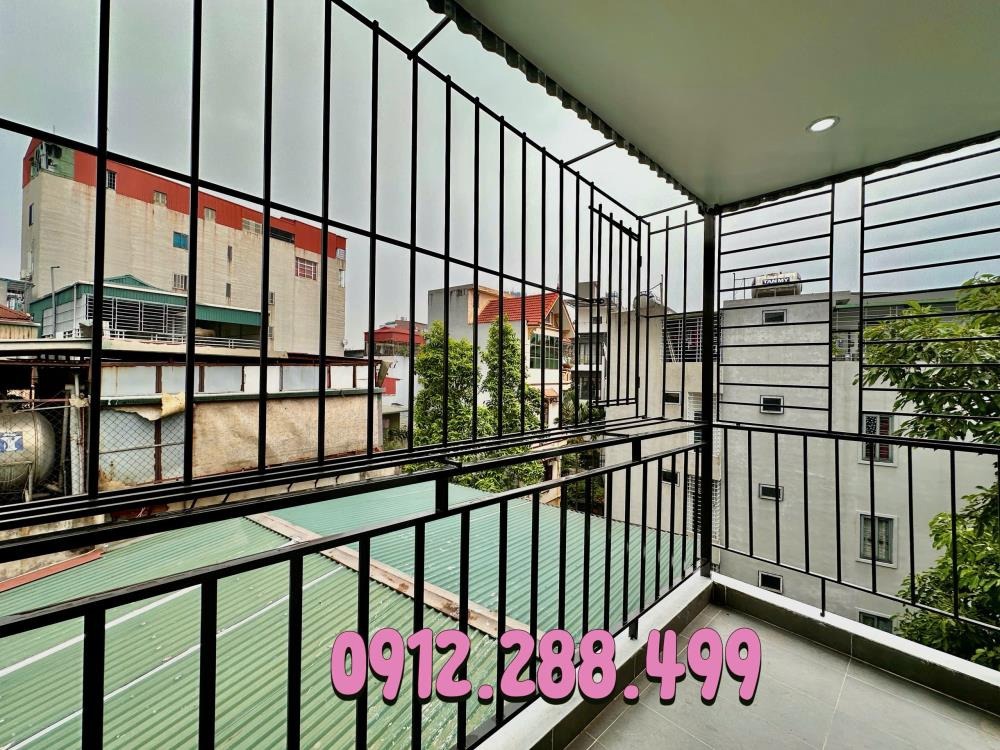 Nhà 4 Tầng, 3PN, Ngõ Thông, Gần Phố - Trần Khát Chân - 6.68 Tỷ