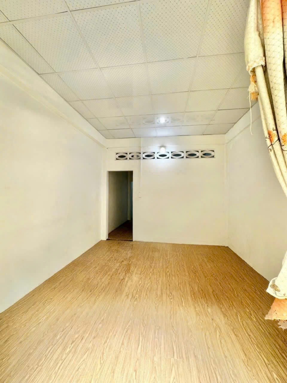 Cho Thuê Nhà Nguyên Căn Nguyễn Công Hoan, Phú Nhuận - 45m2, 2PN, 2WC
