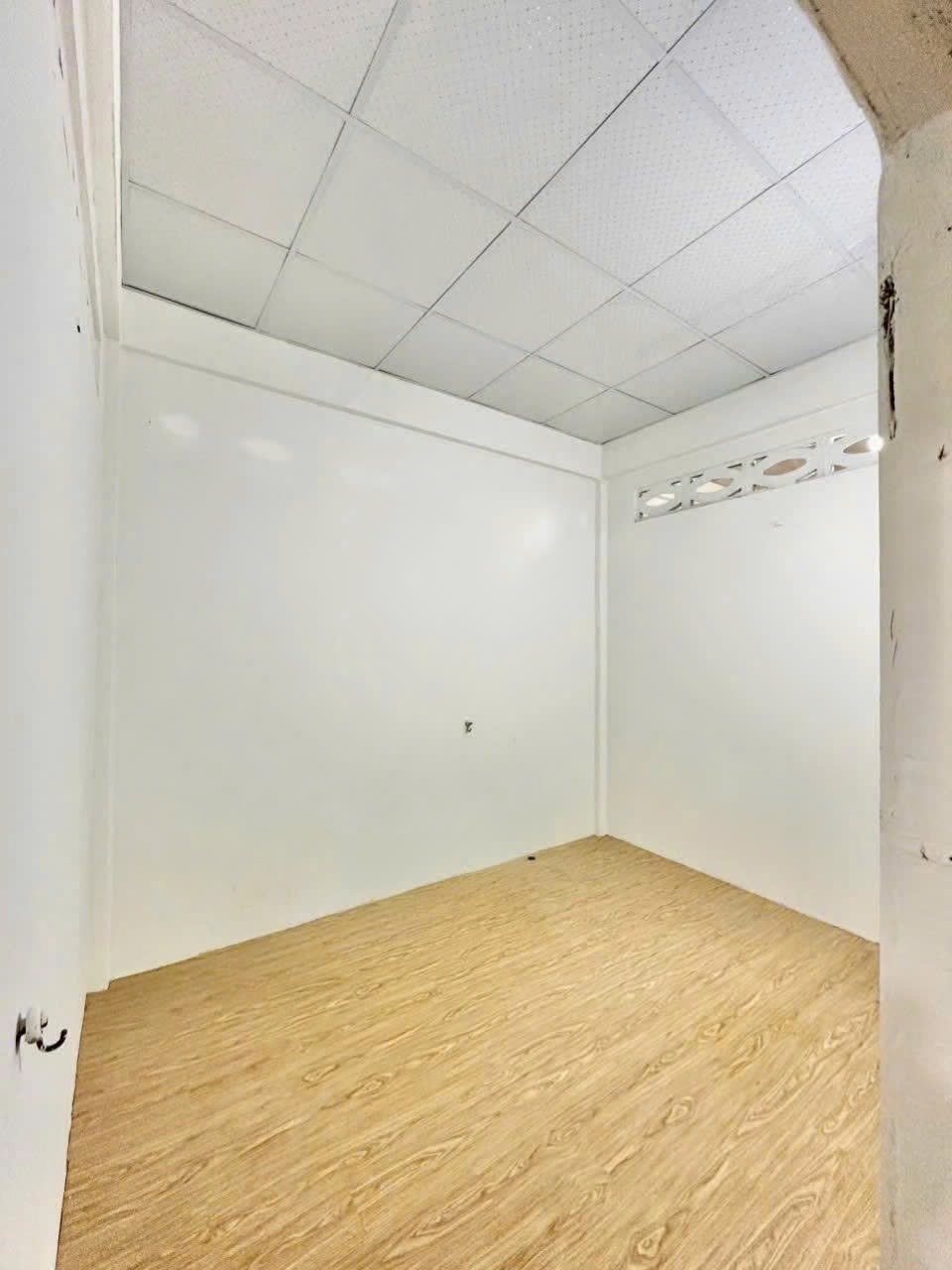 Cho Thuê Nhà Nguyên Căn Nguyễn Công Hoan, Phú Nhuận - 45m2, 2PN, 2WC