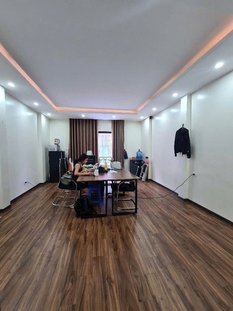 Nhà Thụy Khuê 50m² x 6 Tầng Thang Máy - Kinh Doanh - Gần Hồ Tây