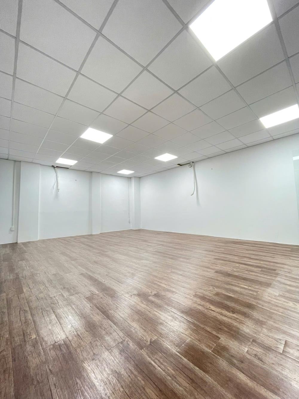 Cho Thuê Văn Phòng Giá Rẻ - Lê Văn Sỹ, Tân Sơn Hòa, Quận 3 - Từ 10$/m²