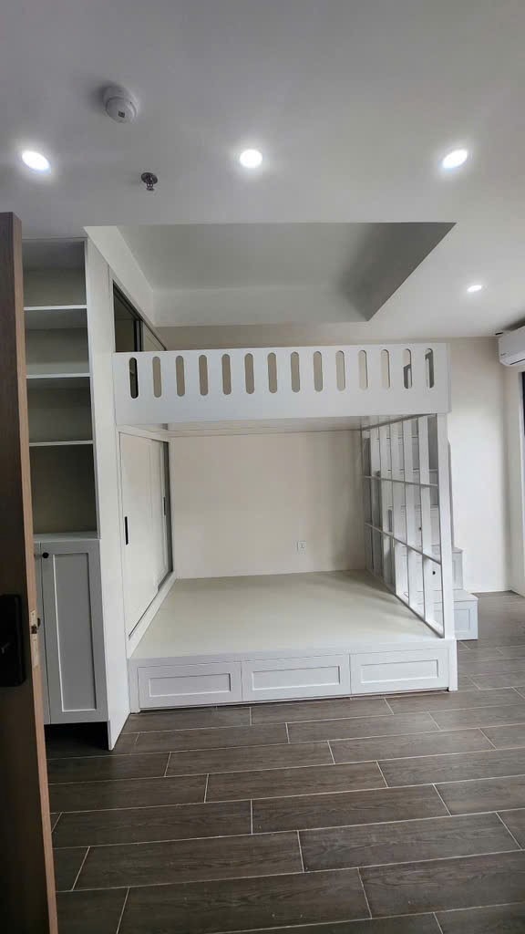 Tòa Căn Hộ Trung Tâm Ba Đình - 7 Tầng, Thang Máy, 14 Phòng Nội Thất Đẹp