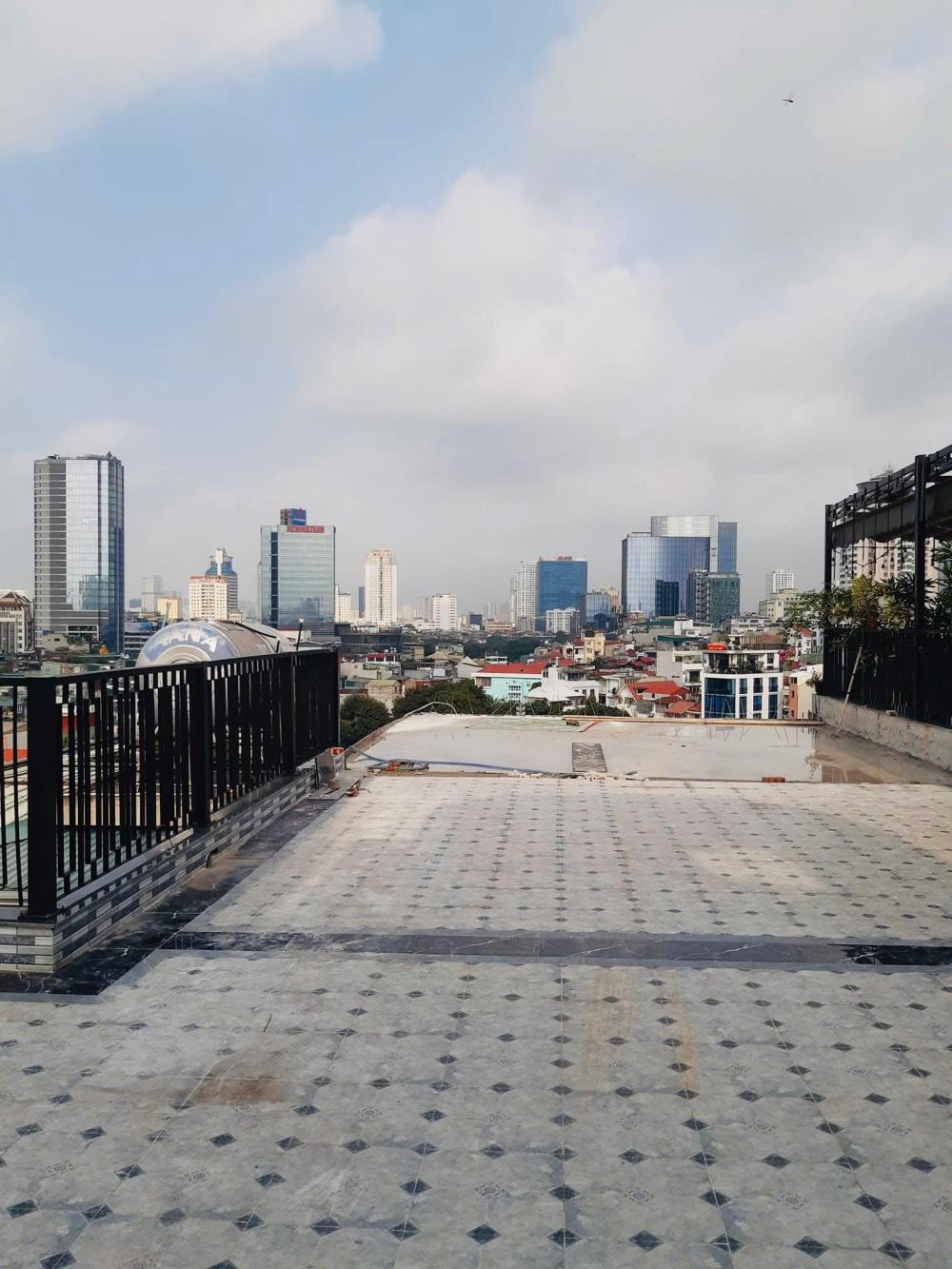 Mặt Phố Hoàng Gia 210m2, 11 Tầng, Mặt Tiền 6.5m - Vị Trí Đắc Địa