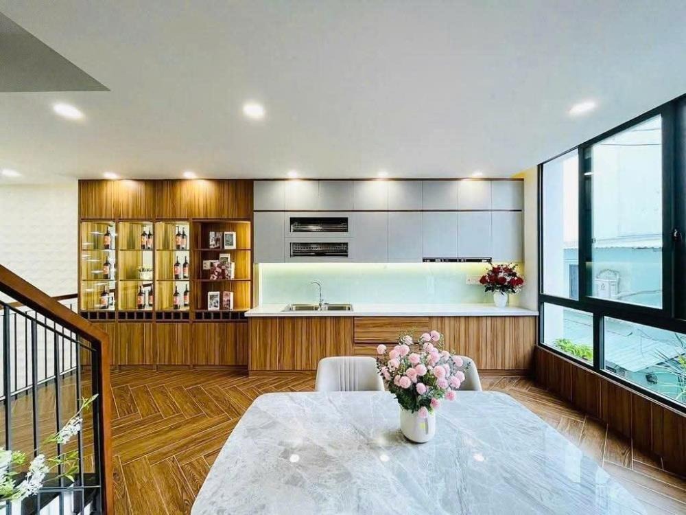 Bán Nhà Hẻm 373 Lý Thường Kiệt, P9, Tân Bình - 10 tỷ - Cho Thuê 20tr/tháng