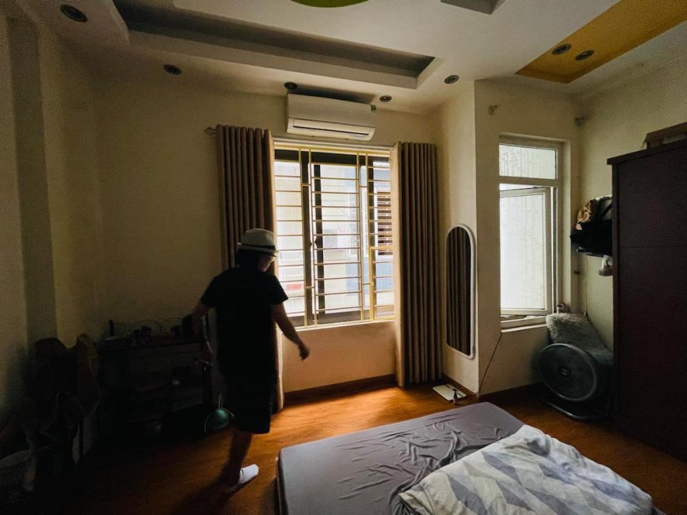 Siêu Hiếm - Nhà 5 Tầng, 2 Mặt Thoáng, Oto Đỗ Cửa - Võ Chí Công, Cầu Giấy