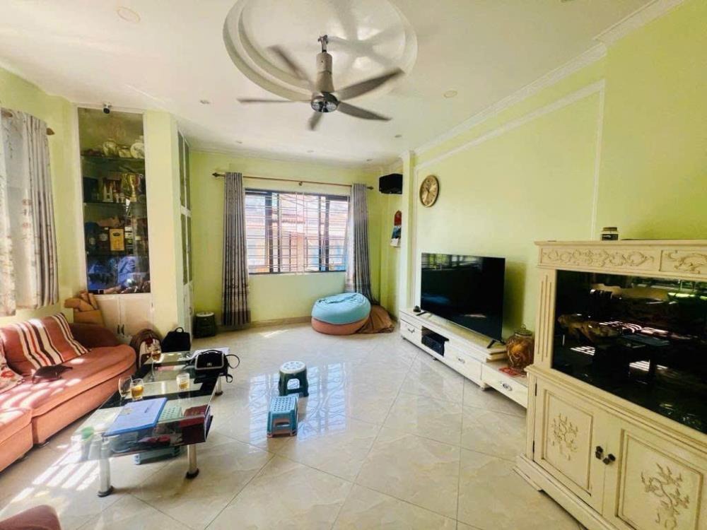 Nhà phố lô góc Xã Đàn - 11.9 tỷ - Vị trí đẹp, kinh doanh đỉnh cao