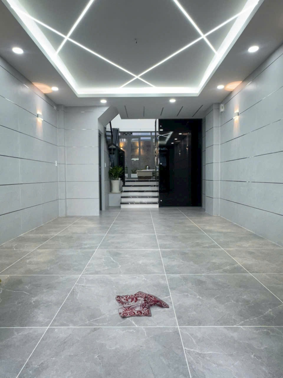 Nhà Hẻm Lê Đức Anh, Bình Hưng Hòa, Bình Tân: 60m2, 3 Lầu, 4PN, Giá 8.9 Tỷ