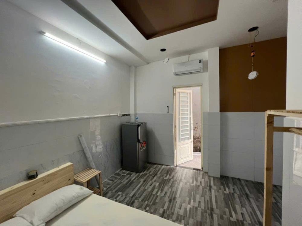 Bán Nhà 4 Tầng, Thu Nhập Cao 252 triệu/năm - SHR - Gần EMart Phan Huy Ích
