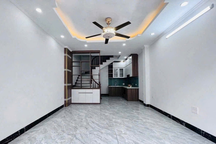 Bán Nhà Kim Hoàng Vân Canh, 36m2- 5Tầng – 4PN , Sát KĐT Green Symphony – 4.7 Tỷ