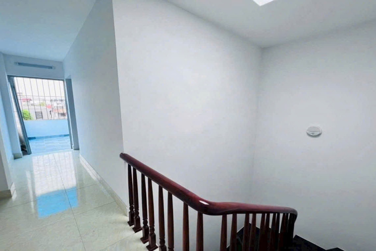 Bán Nhà Kim Hoàng Vân Canh, 36m2- 5Tầng – 4PN , Sát KĐT Green Symphony – 4.7 Tỷ