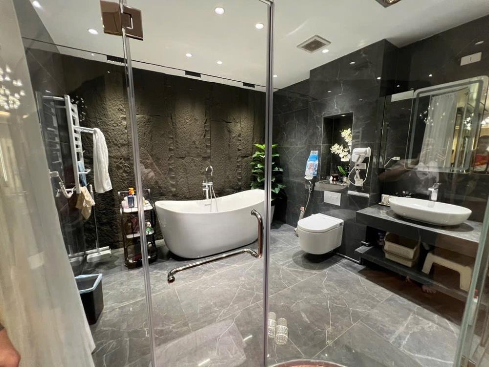 Siêu phẩm lô góc 7 tầng thang máy, 62m², Hoàng Mai - Nội thất cao cấp, ô tô vào nhà
