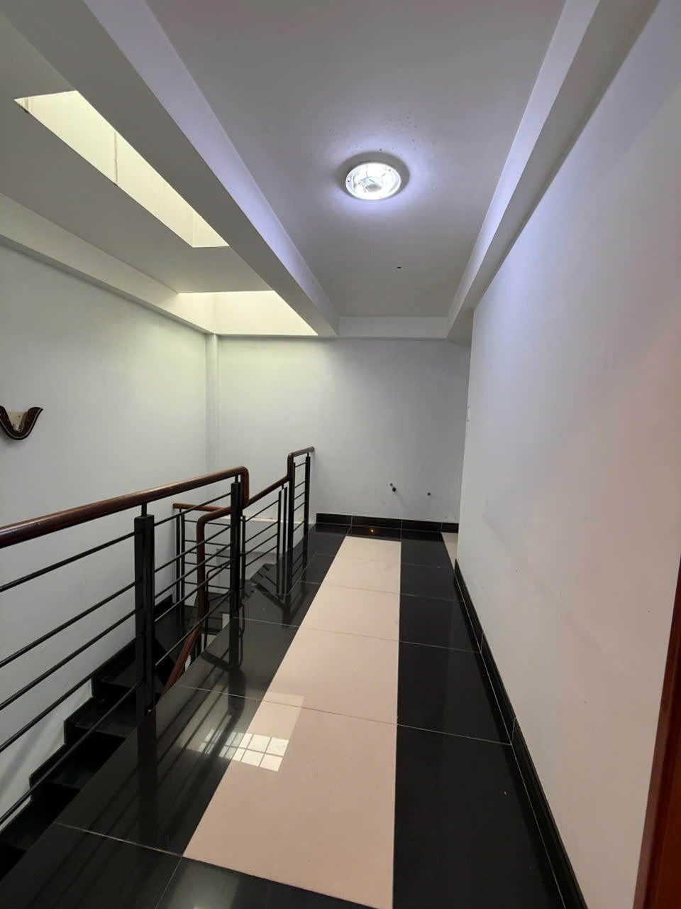 Cho Thuê Nhà Tân Bình - Giá 13 Triệu/Tháng - 3PN, 3WC