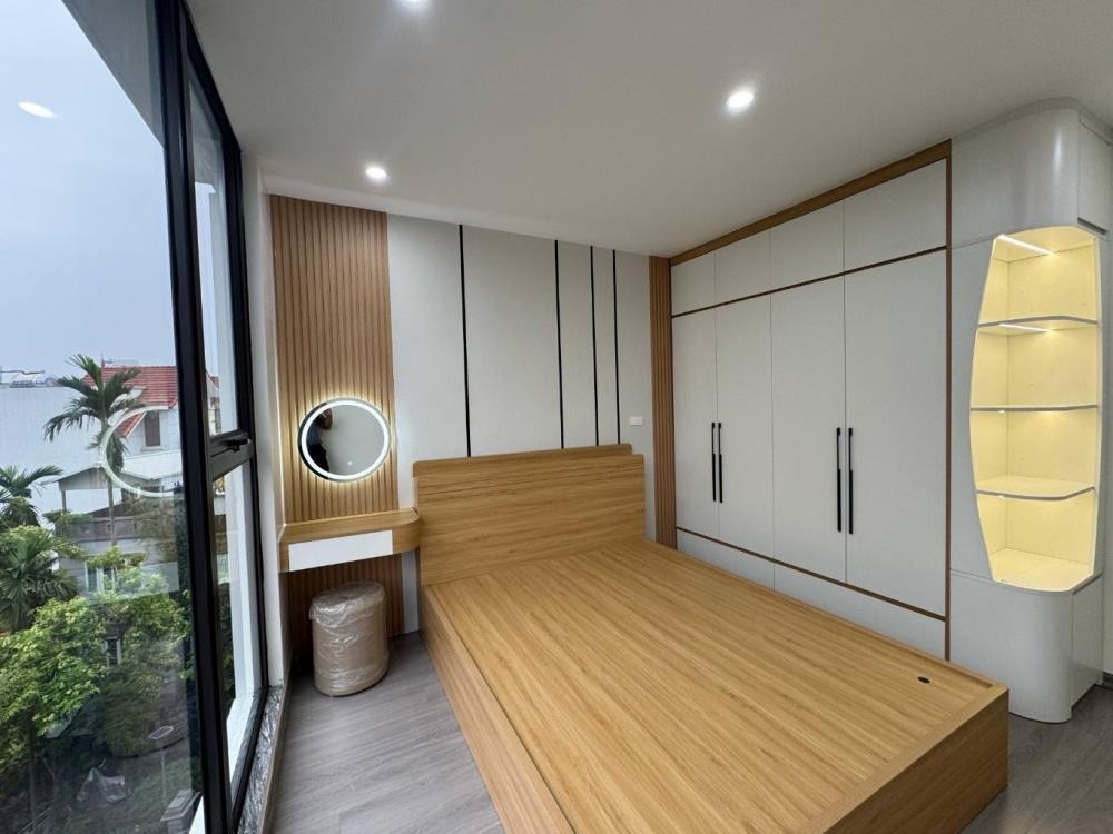 Hoàng Mai - 55m² x 7 Tầng - Mặt Ngõ Rộng | Gara Ô Tô | Kinh Doanh