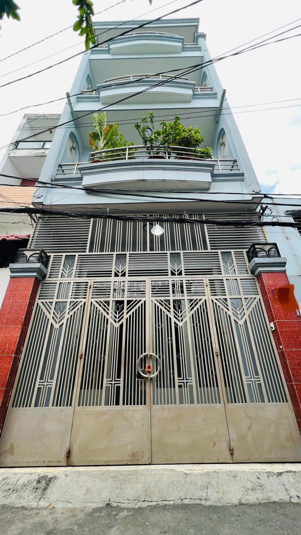 Bán Nhà Bình Thạnh: Nguyên Hồng, 4 Tầng, 5PN, 7.8 Tỷ