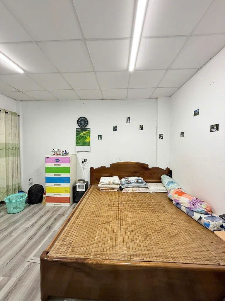 Bán nhà đẹp Hoàng Hoa Thám, P13, Tân Bình: 4x15m, 2 Tầng, Giá Rẻ