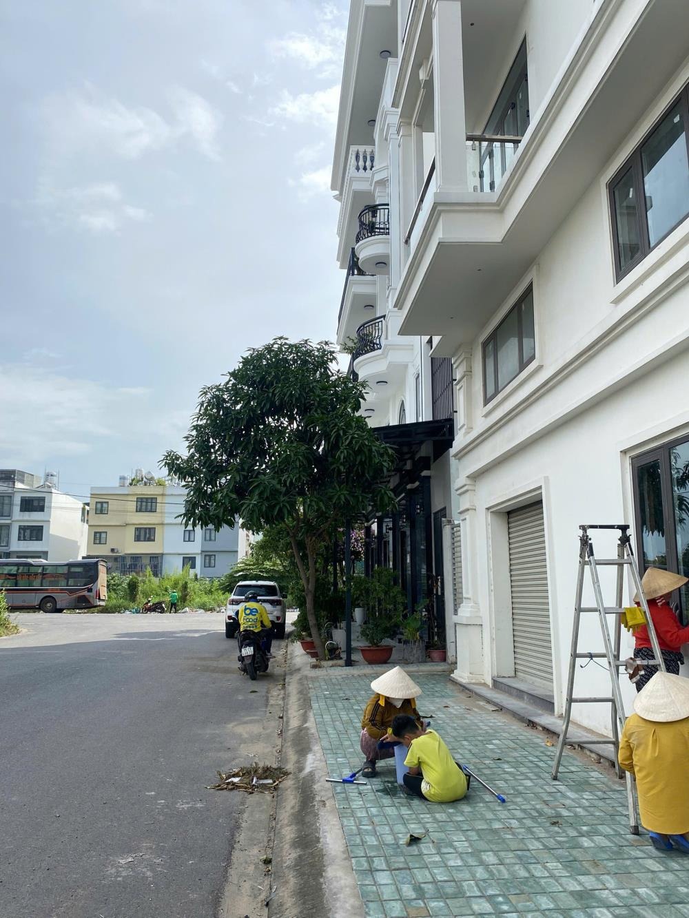 Nhà phố Mặt Tiền Kinh Doanh Quận 12 - Ngay Chợ An Sương - Giá Từ 7.5 Tỷ