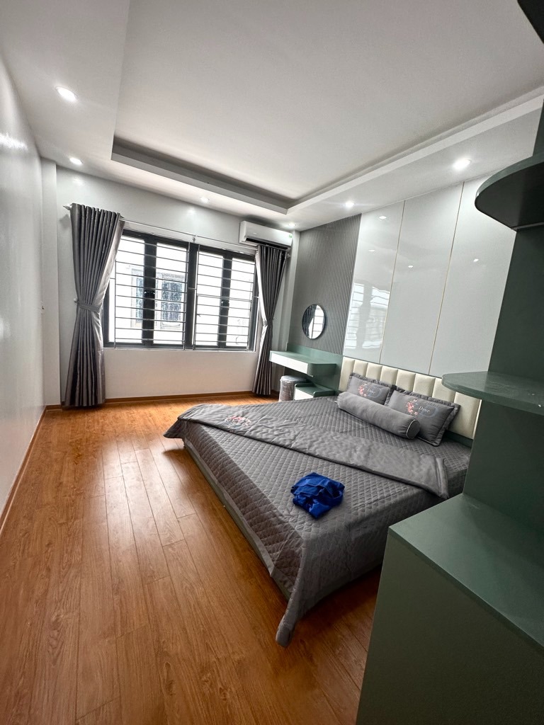 Bán nhà Đại Cồ Việt - Dân Xây - Gần Mặt Phố - Ô Tô Đỗ Cửa