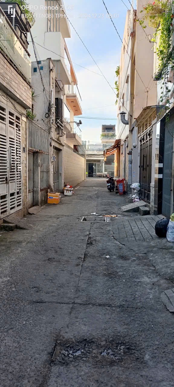 Nhà 1 Trệt 1 Lầu Quận 12: Giá Tốt, Vị Trí Đắc Địa