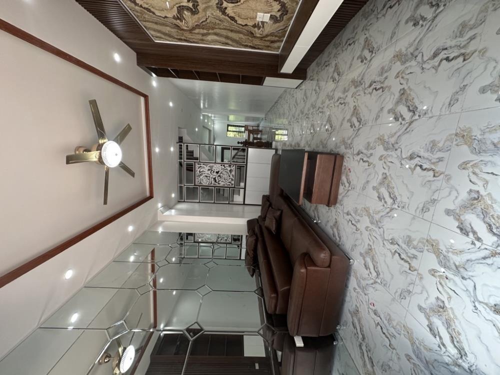Bán nhà Đại Cồ Việt - Dân Xây - Gần Mặt Phố - Ô Tô Đỗ Cửa