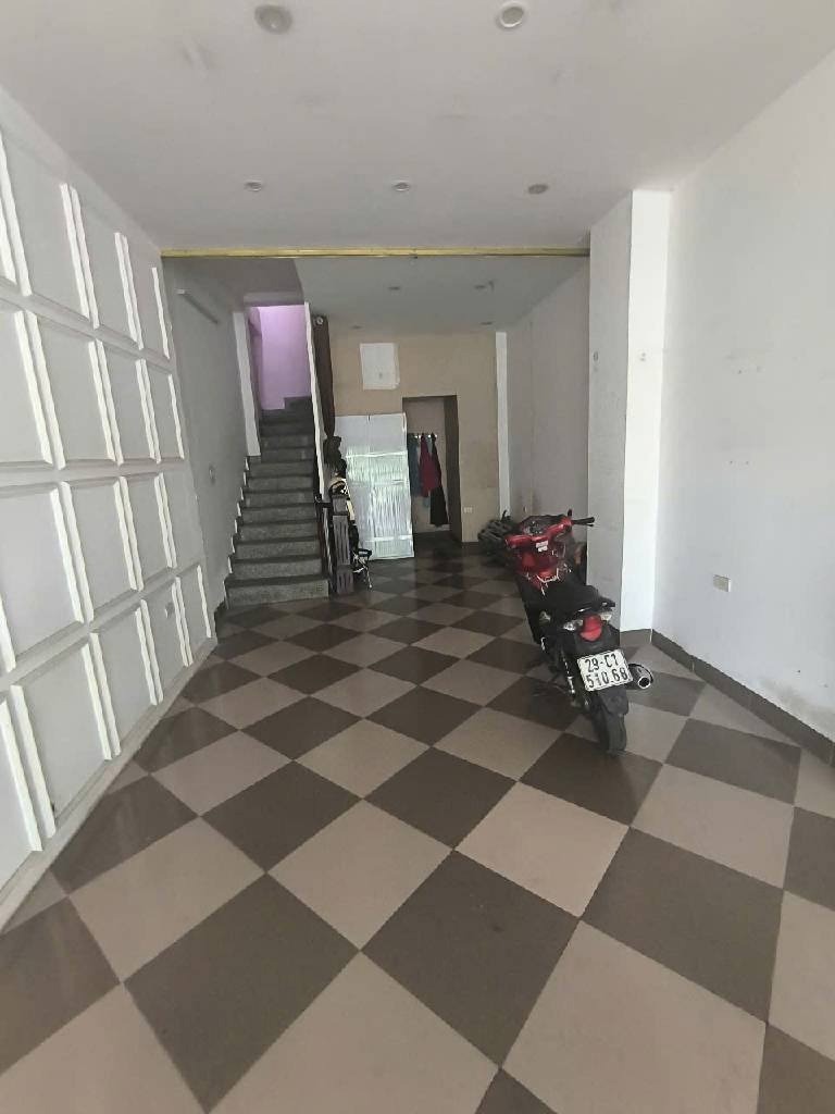 Bán nhà phố Khương Trung, Hà Nội - 42m2, 5 tầng, Giá 13 tỷ