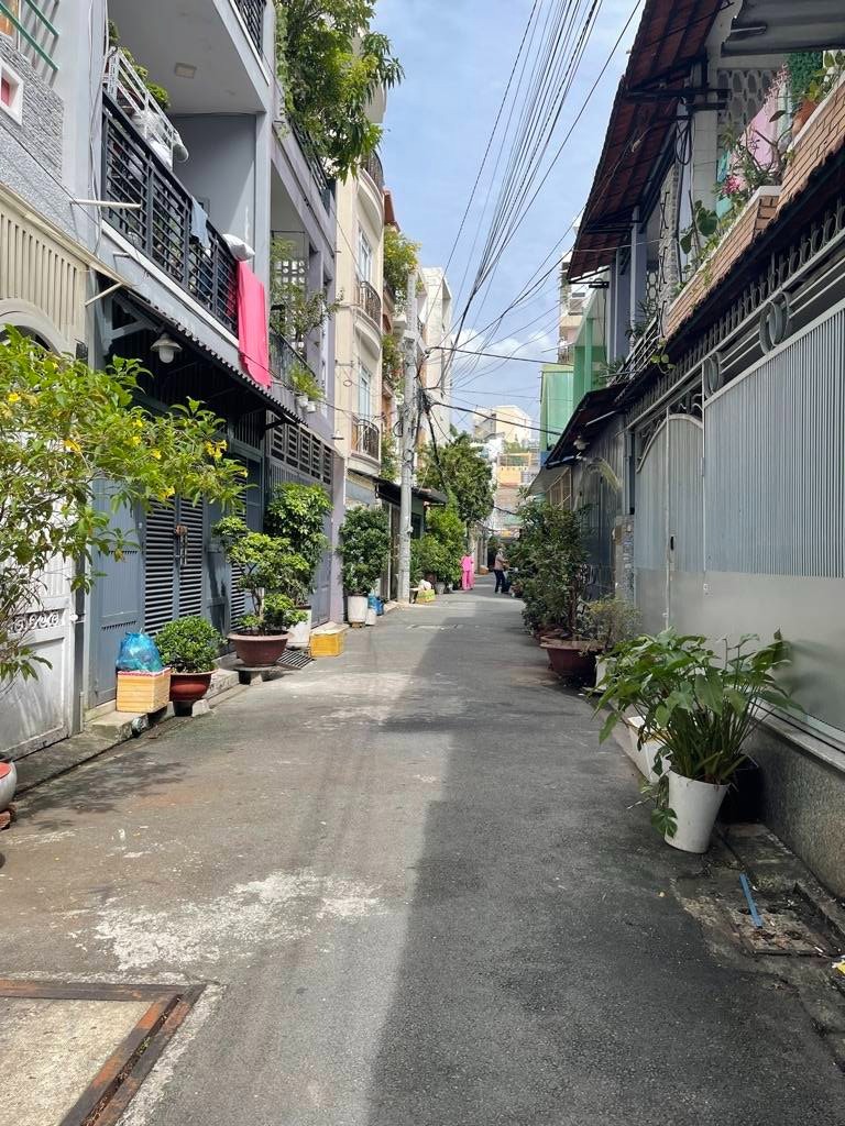Nhà Đẹp 3 Tầng, Xe Hơi, Thông Cao, Thắng Lợi - 5.6 Tỷ
