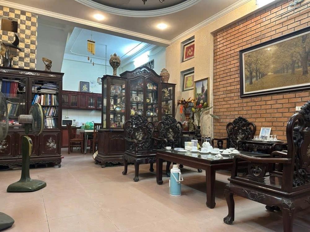 Bán nhà ngõ Ngô Quyền Hà Đông 60m² - Ô tô vào nhà, Sổ đỏ chính chủ