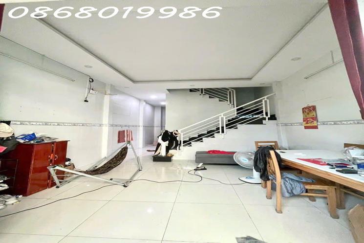 3.X Tỷ đường ĐÌNH PHONG PHÚ - Nhà 2 Tầng- Tương lai ra mặt tiền đường 15M