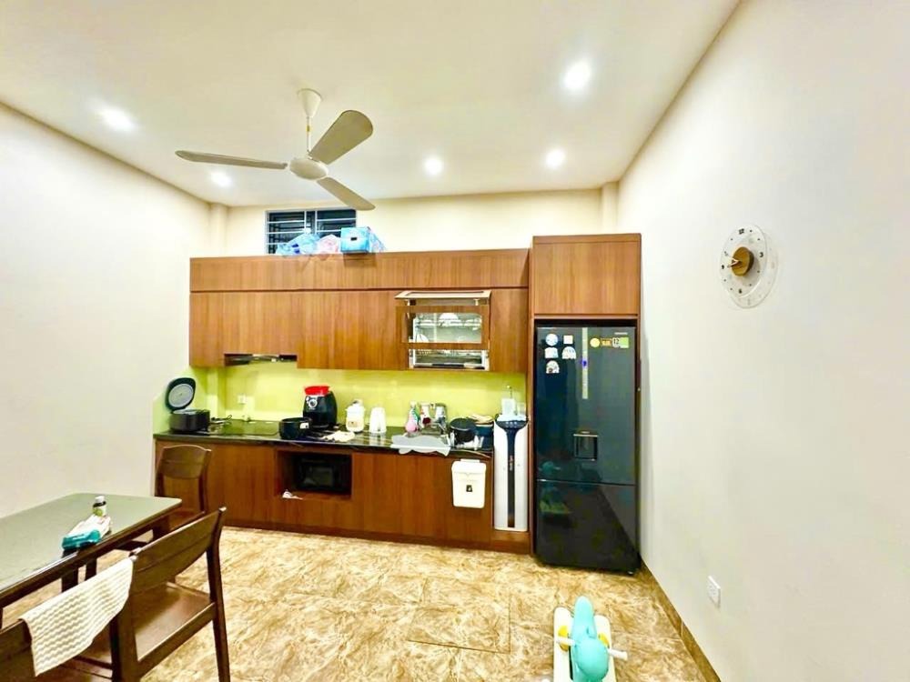 Nhà Dân Đẹp - Đống Đa: 45m2, Mặt Tiền 4.6m, Giá Chỉ 13.3 Tỷ