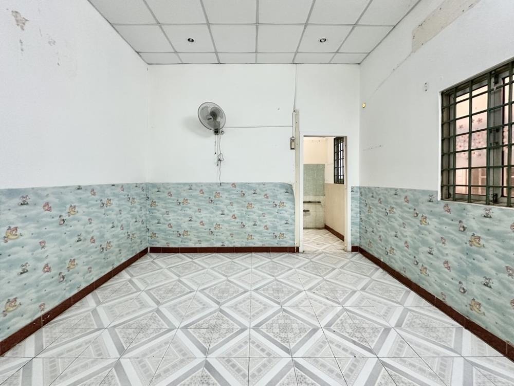 Nhà Phố Phú Nhuận 4.2x16m, 3PN, Hẻm 4m - Vị Trí Đắc Địa, Pháp Lý Chuẩn