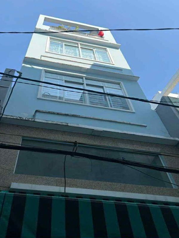 Nhà Hẻm Xe Hơi, 5PN, Giá Tốt - Vị Trí Đắc Địa, Tiện Ích Vượt Trội
